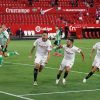 Jugadores del Sevilla celebran gol en el derbi