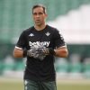 Claudio Bravo en un entrenamiento con el Real Betis (Vía: Mundo Deportivo)