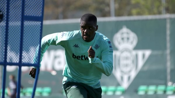 William Carvalho en un entrenamiento