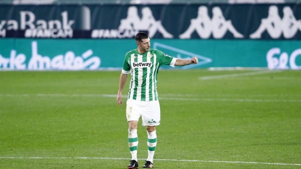 Guido Rodríguez durante un partido con el Real Betis (Vía: OneFootball)