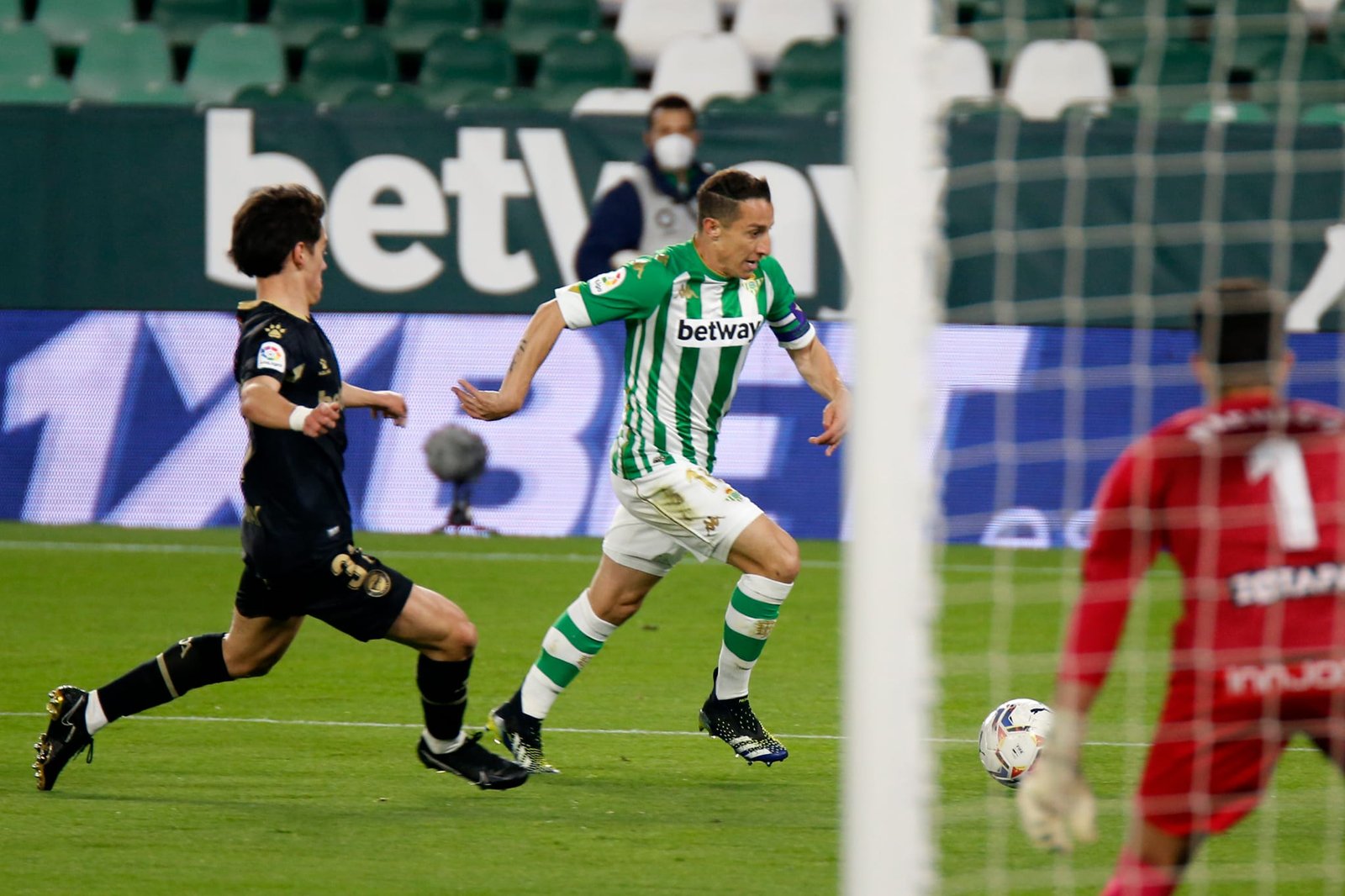 Guardado en el partido frente al Alavés