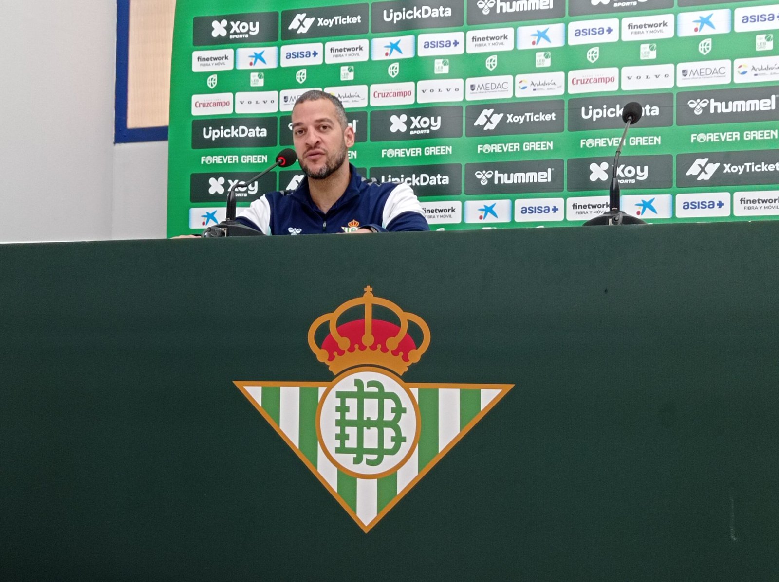 Bruno Savignani, durante la rueda de prensa previa al partido contra Clavijo de la Jornada 26 de LEB Oro.